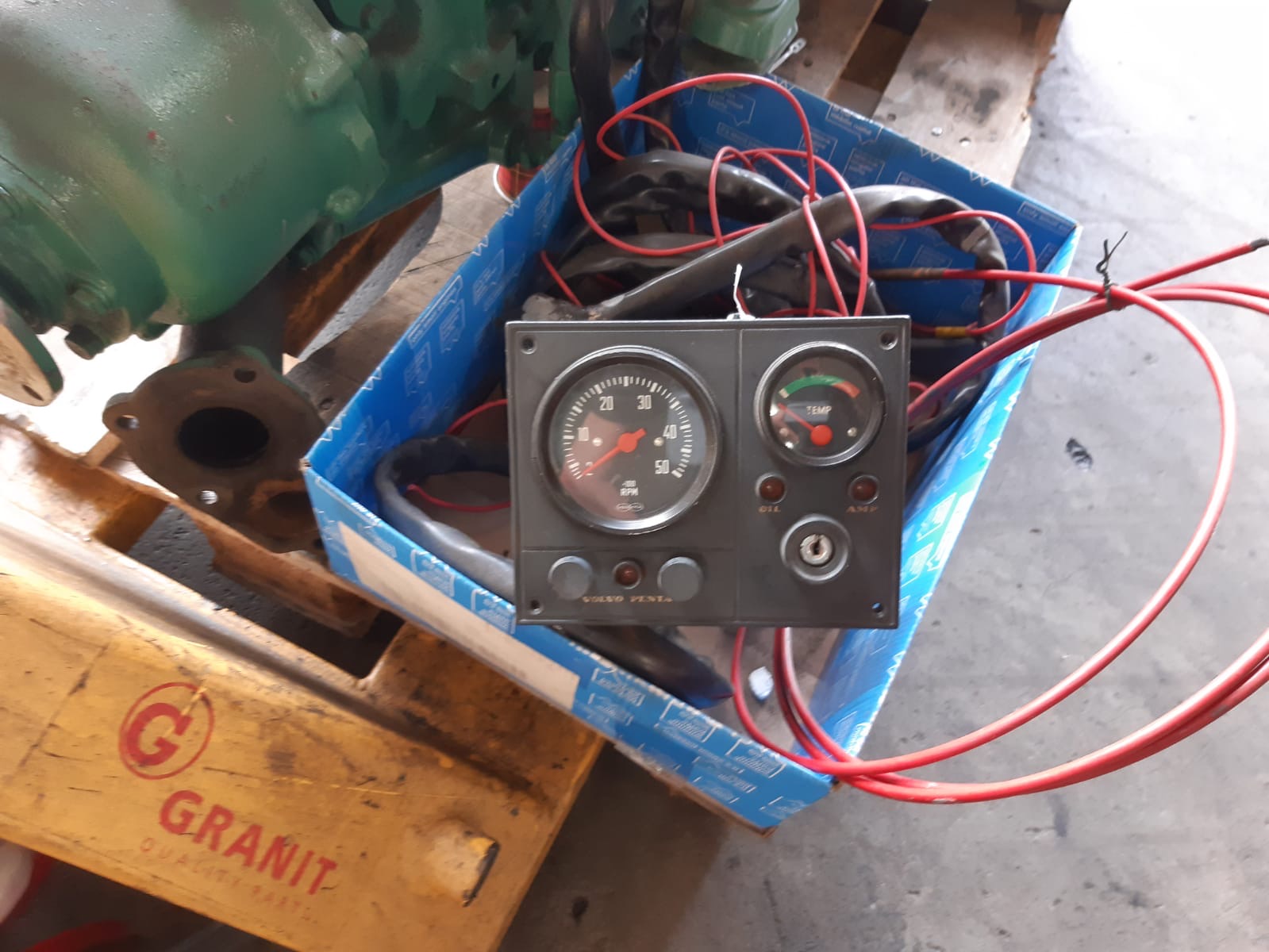 volvo penta xdp4/90 (1).JPG